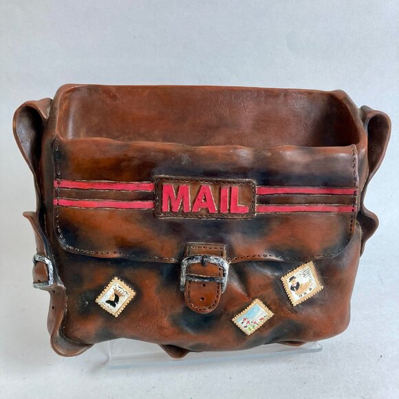 Vintage Serenity Garden Mail Bag Hanging Mail Holder by Giftcraft Resin 2004 - Picture 1 of 5